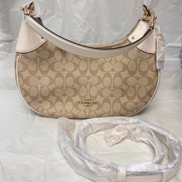 coach Mara Hobo In Signature Canvas ci791